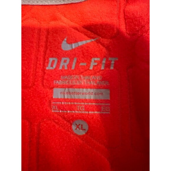 Nike Element Pullover Women’s XL Coral Red-Pink Dri-Fit Running 1/4 Zip Reflecti - Picture 3 of 12